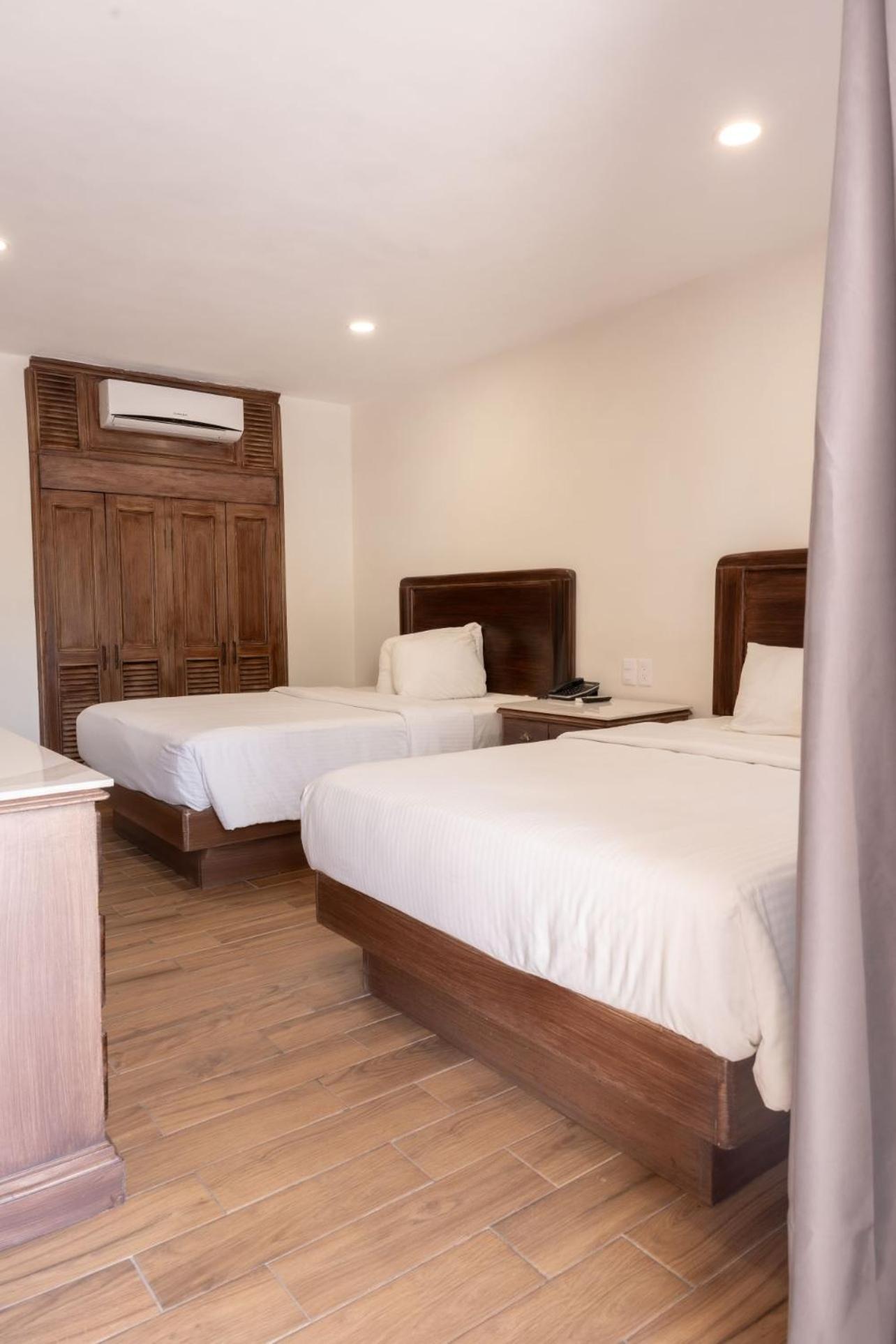 Hotel San Antonio Tampico Esterno foto